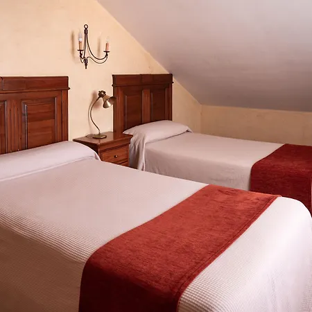 Hotel Jardin De La Abadia 4*