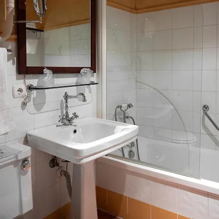 Jardin De La Abadia, Otel