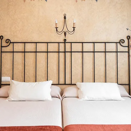 Hotel Jardin De La Abadia 4*
