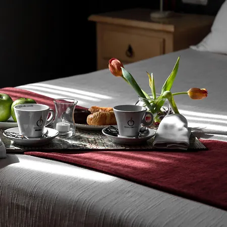 Jardin De La Abadia, Arroyo de la Encomienda