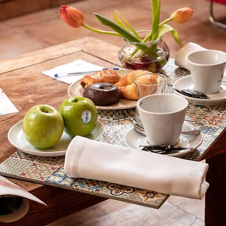 Otel Jardin De La Abadia, Arroyo de la Encomienda