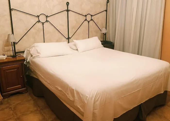 Hotel Jardin De La Abadia, Arroyo de la Encomienda